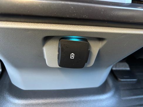 Used 2022 Ford F150 XL w/ Equipment Group 101A High image 19