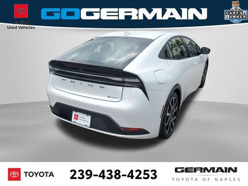 Certified 2025 Toyota Prius Plug-In Hybrid FWD image 7