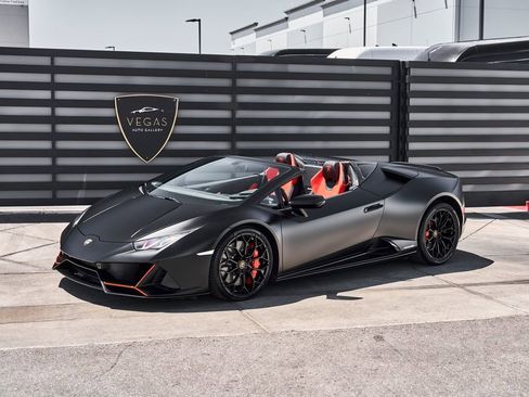 Used 2024 Lamborghini Huracan EVO AWD/4WD image 5