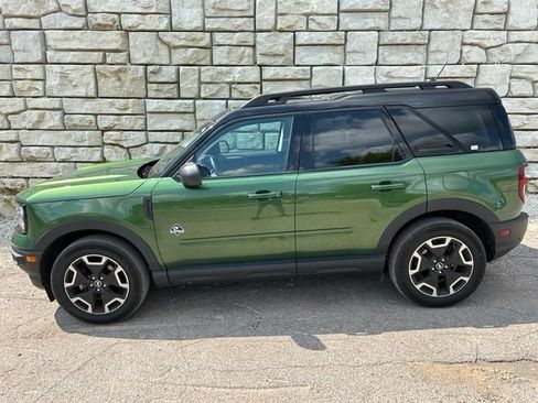 Used 2023 Ford Bronco Sport Outer Banks w/ Tech Package AWD/4WD image 3