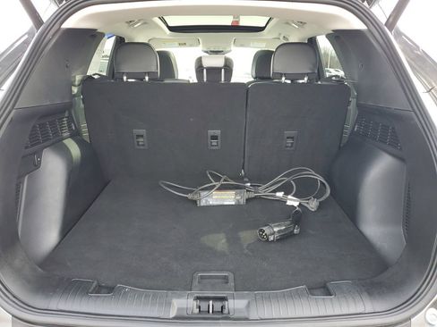 Certified 2024 Ford Escape SE w/ Class II Trailer Tow Package image 34