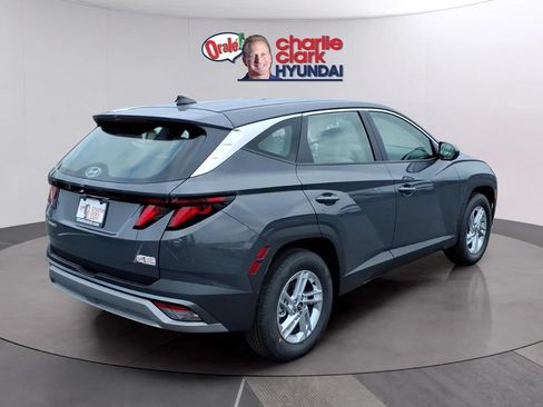 New 2026 Hyundai Tucson SE FWD image 5