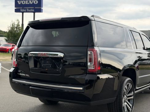 Used 2019 GMC Yukon XL Denali w/ Denali Ultimate Package RWD image 5