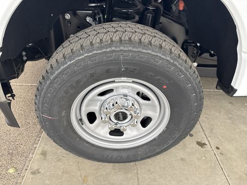 New 2026 Ford F350 XL w/ XL Driver Assist Package image 9