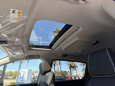 New 2026 Honda Odyssey Elite image 23