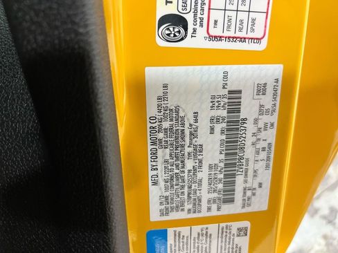 Used 2013 Ford Mustang Boss 302 w/ Boss 302 Accessory Pkg RWD image 26