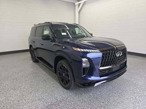 New 2026 INFINITI QX80 4WD image 7
