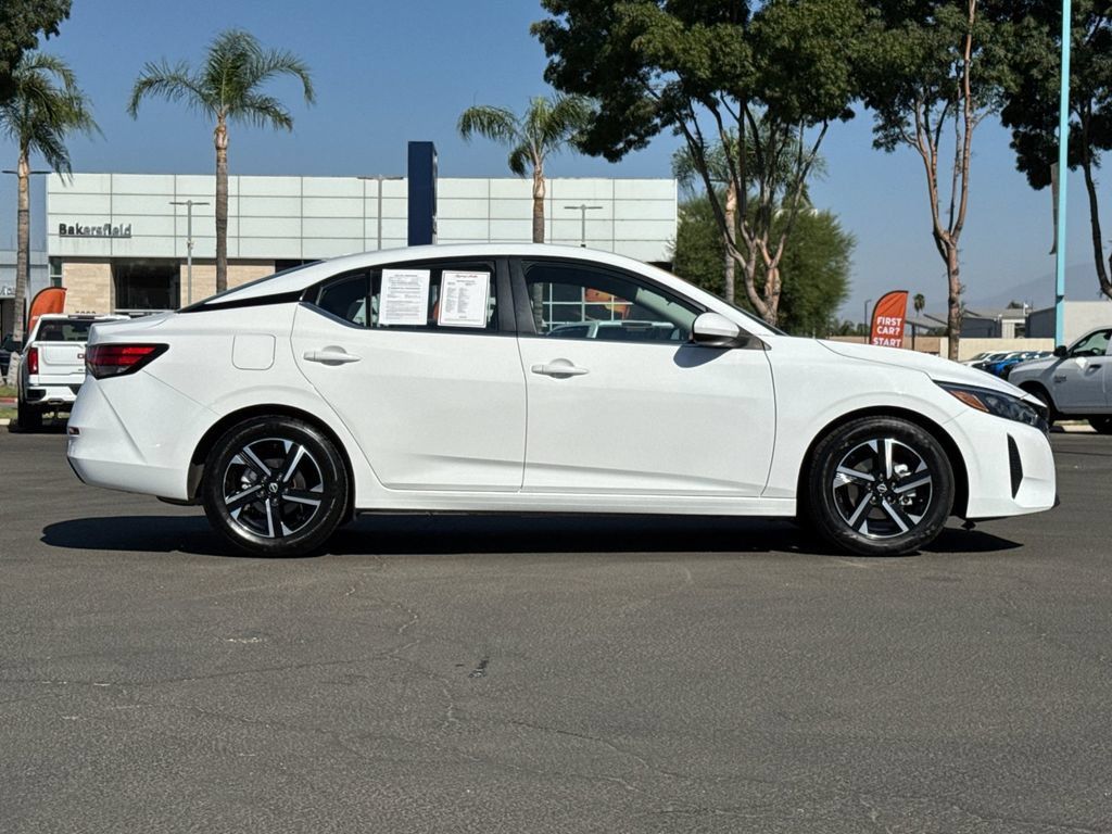Used 2025 Nissan Sentra SV FWD image 6