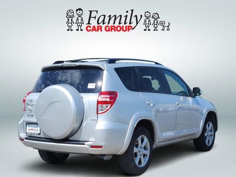 Used 2011 Toyota RAV4 Limited w/ Limited Extra Value Pkg AWD/4WD image 4