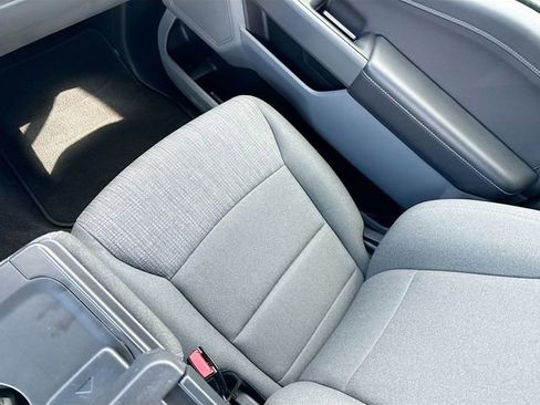 Certified 2021 Ford F150 XLT w/ Equipment Group 302A High image 25