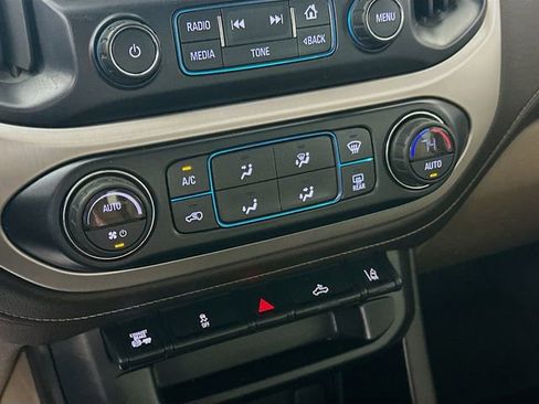 Used 2017 GMC Canyon SLE w/ SLE Convenience Package image 16