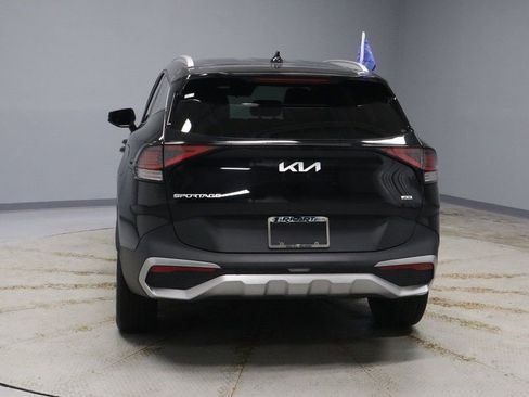 Used 2023 Kia Sportage EX image 9