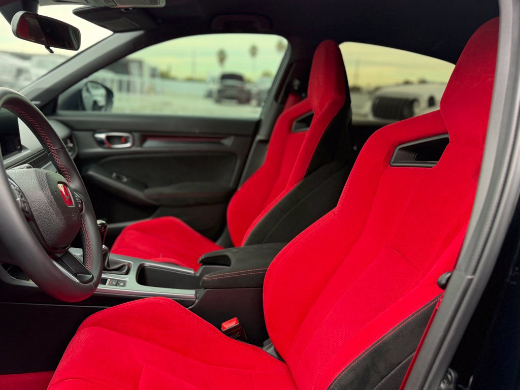 Used 2024 Honda Civic Type R image 5
