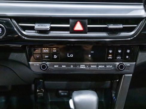 Used 2024 Kia Seltos S AWD/4WD image 20