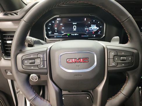 Used 2025 GMC Sierra 1500 AT4 AWD/4WD image 26