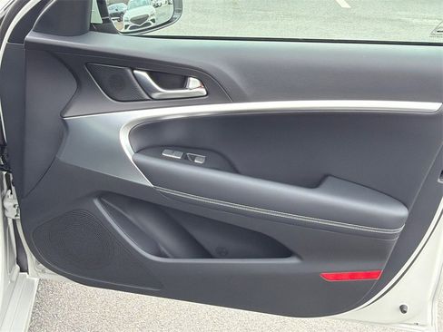 New 2026 Genesis G70 2.5T image 14