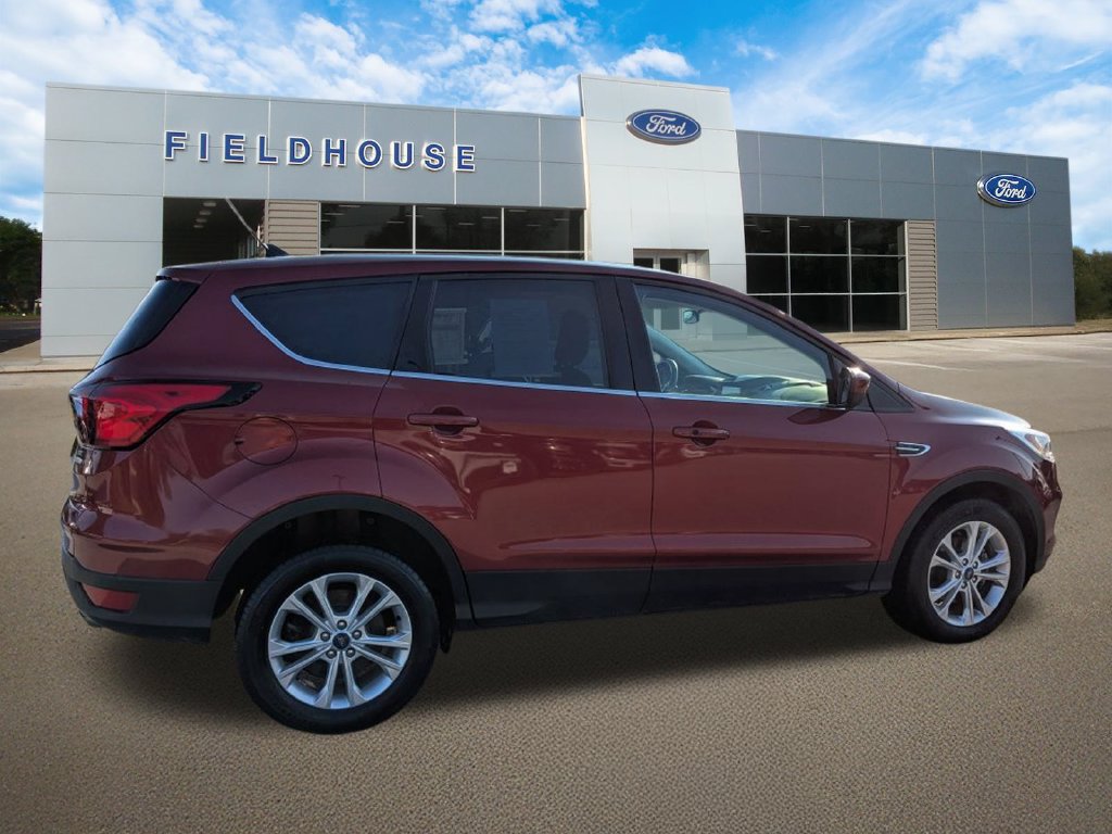 Used 2019 Ford Escape SE FWD image 4