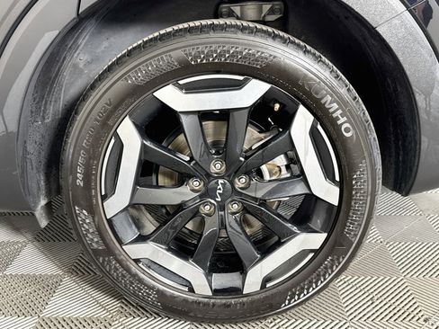 Used 2025 Kia Telluride S FWD image 35