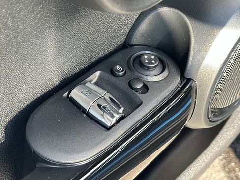 Used 2021 MINI Cooper SE w/ 6.5" Touchscreen Package image 22