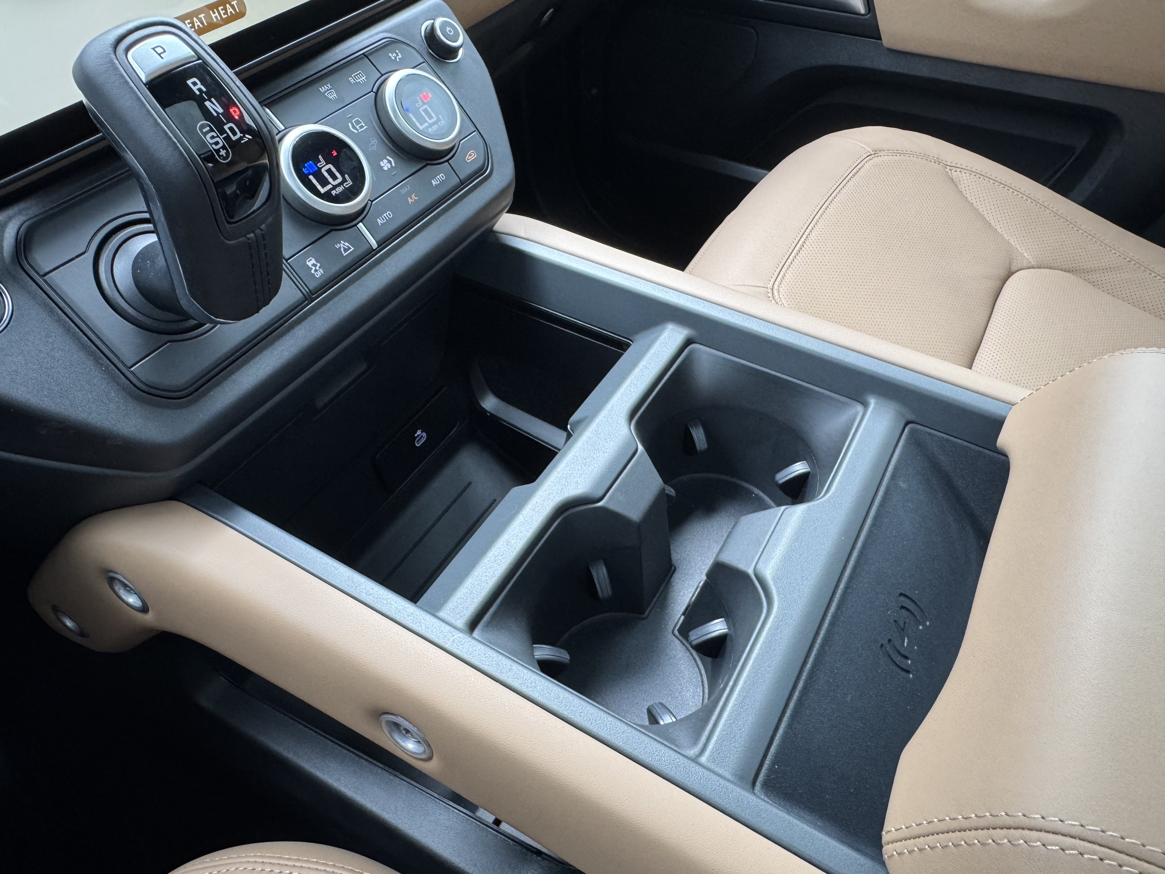New 2026 Land Rover Defender 110 S AWD/4WD image 23
