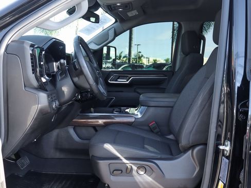 Used 2025 Chevrolet Silverado 2500 LT w/ Trail Boss Package image 18