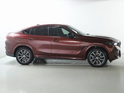 Used 2024 BMW X6 M60i w/ Dynamic Handling Package AWD/4WD image 11