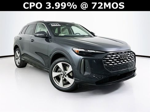 Certified 2025 Audi Q5 Premium w/ Convenience Package image 1