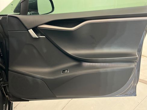 Used 2019 Tesla Model S Performance AWD/4WD image 22