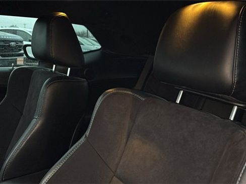 Used 2020 Dodge Challenger R/T w/ Plus Package image 25