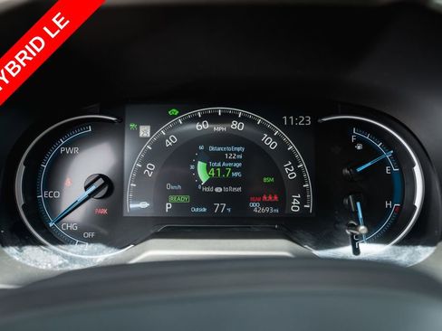 Used 2024 Toyota RAV4 LE AWD/4WD image 15