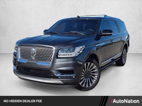 Used 2018 Lincoln Navigator L Reserve w/ Technology Package AWD/4WD image 1