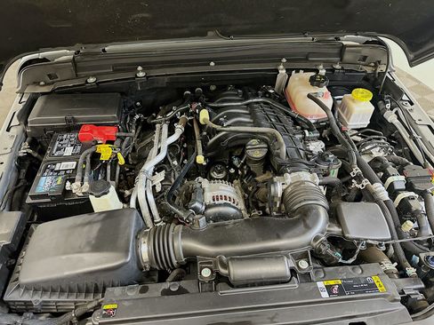 Used 2022 Jeep Gladiator Rubicon w/ LED Lighting Group image 33