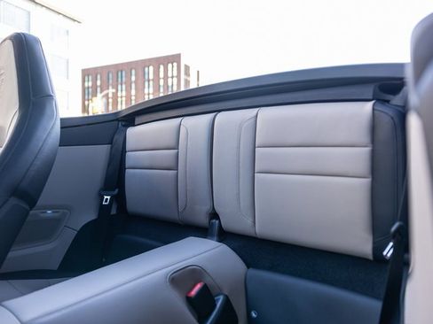 Used 2025 Porsche 911 Carrera image 28