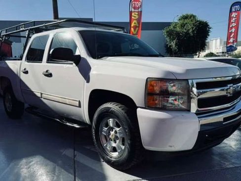 Used 2009 Chevrolet Silverado 1500 LT w/ Power Pack Plus image 2