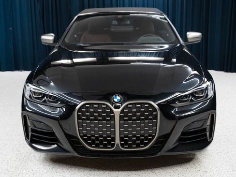 Used 2022 BMW M440i Convertible w/ Premium Package RWD image 2