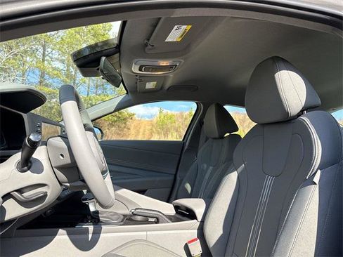 New 2026 Hyundai Elantra Sport image 16