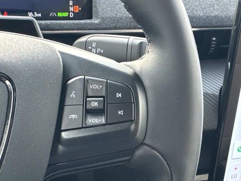 Used 2025 Ford Mustang Mach-E Premium image 21