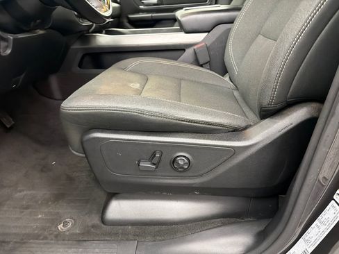 Used 2021 RAM 1500 Big Horn image 10
