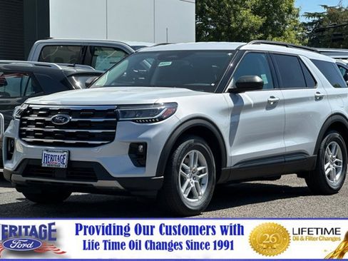 New 2026 Ford Explorer Active w/ Active Comfort Package RWD image 8