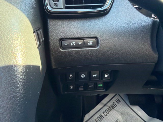 Used 2019 Nissan Rogue SV w/ Premium Package AWD/4WD image 28