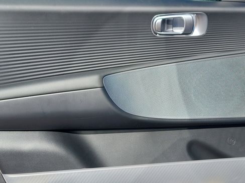 New 2025 Hyundai Ioniq 6 SE image 7