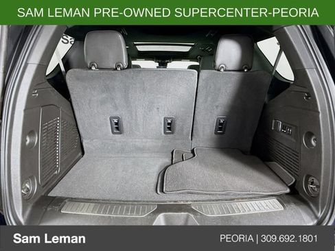 Used 2023 Chevrolet Tahoe Premier AWD/4WD image 28