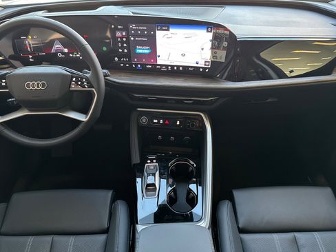 New 2025 Audi Q5 Premium Plus image 10