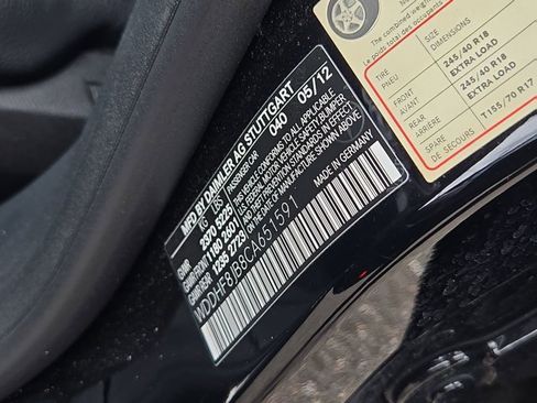 Used 2012 Mercedes-Benz E 350 4MATIC Sedan image 36