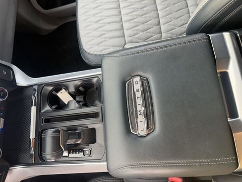 Used 2023 Ford F150 Limited image 21