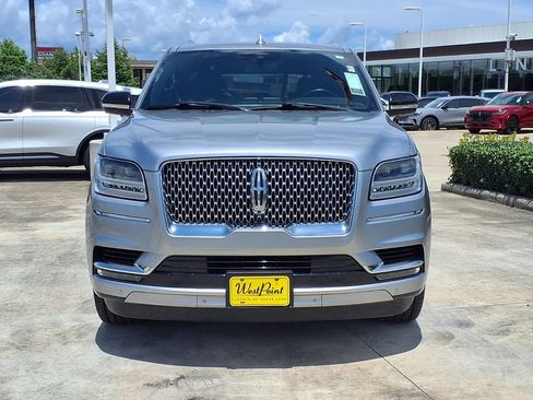 Used 2020 Lincoln Navigator Reserve AWD/4WD image 6