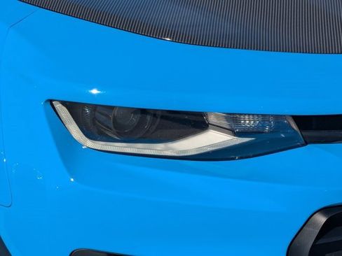 Used 2022 Chevrolet Camaro ZL1 image 11