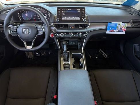 Certified 2022 Honda Accord LX image 17