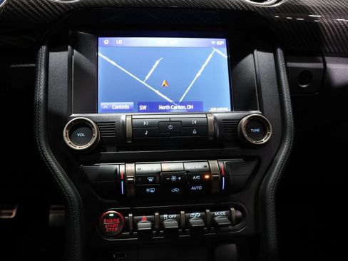 Used 2021 Ford Mustang Shelby GT500 w/ Carbon Fiber Track Pack RWD image 45