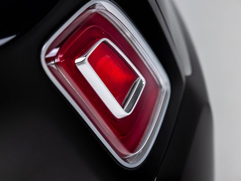 Used 2019 Rolls-Royce Phantom Sedan image 67